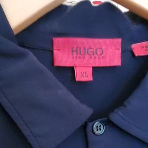 Hugo Boss! Soft long sleeved button down shirt